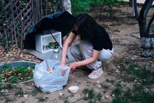 临危受命零封对手！巴黎替补门将特纳斯：这是我的完美之夜